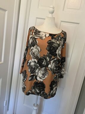 Lafayette 148 New York Floral Boatneck Blouse Size Large, Stylish, Business
